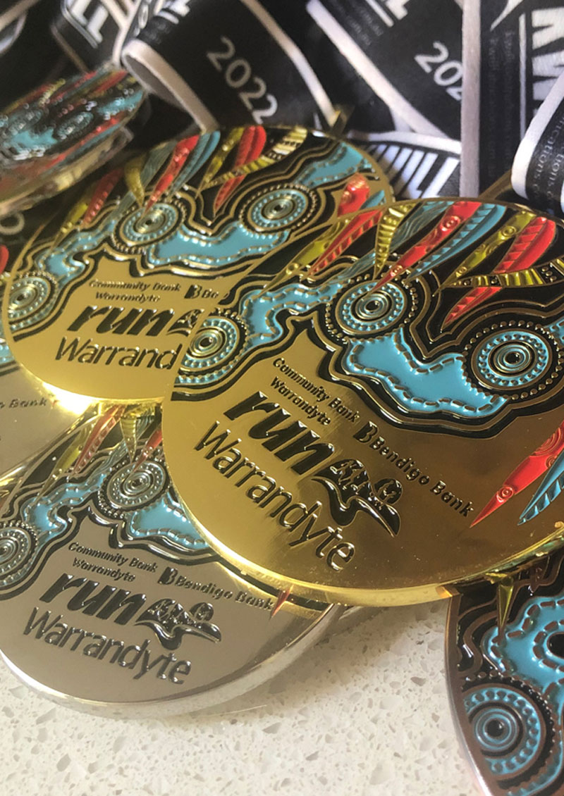 run warrandyte medal design by B Creative